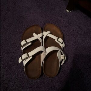 White Sonoma women’s sandals